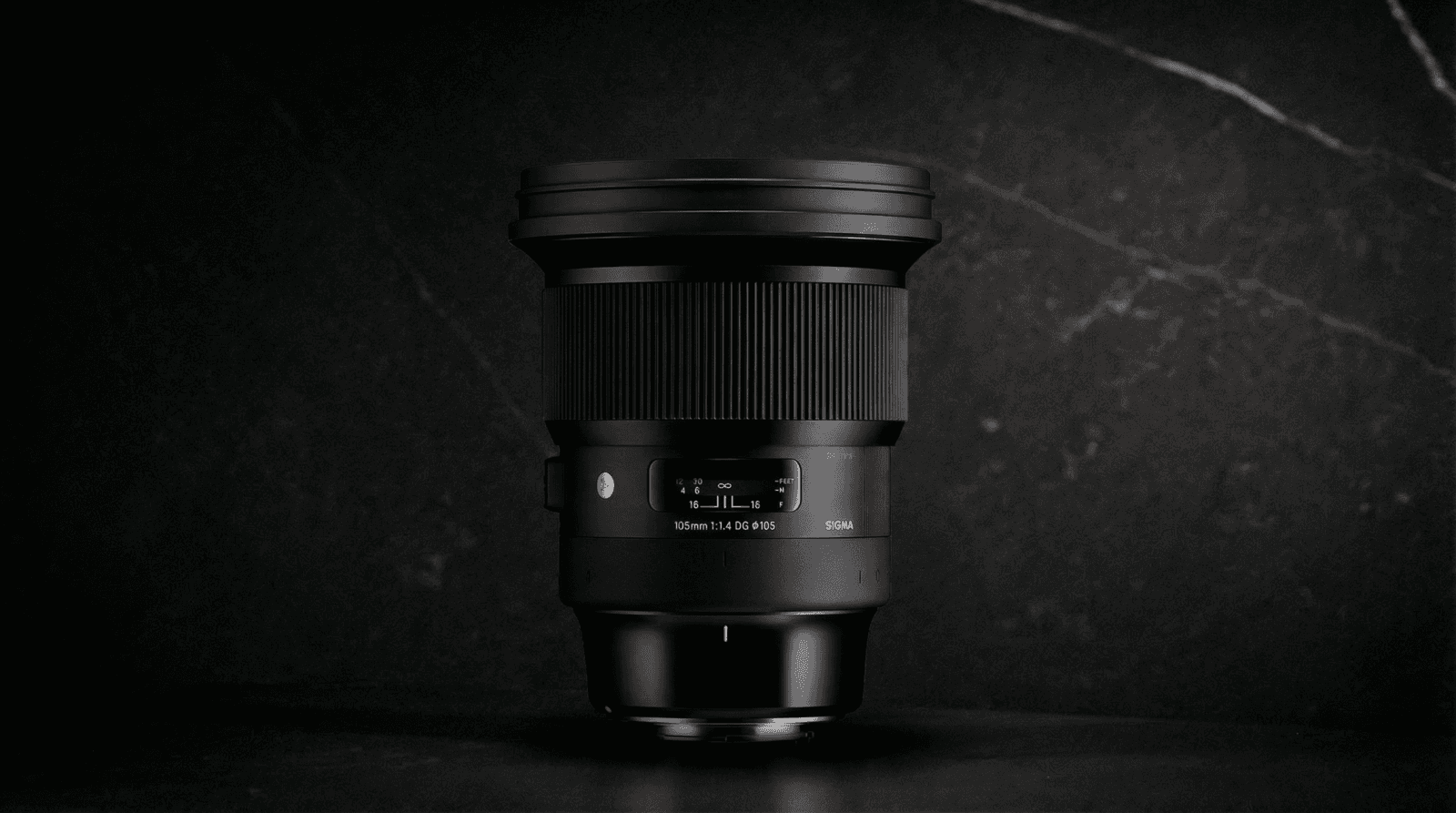 Sigma 105mm f/1.4 DG HSM Art