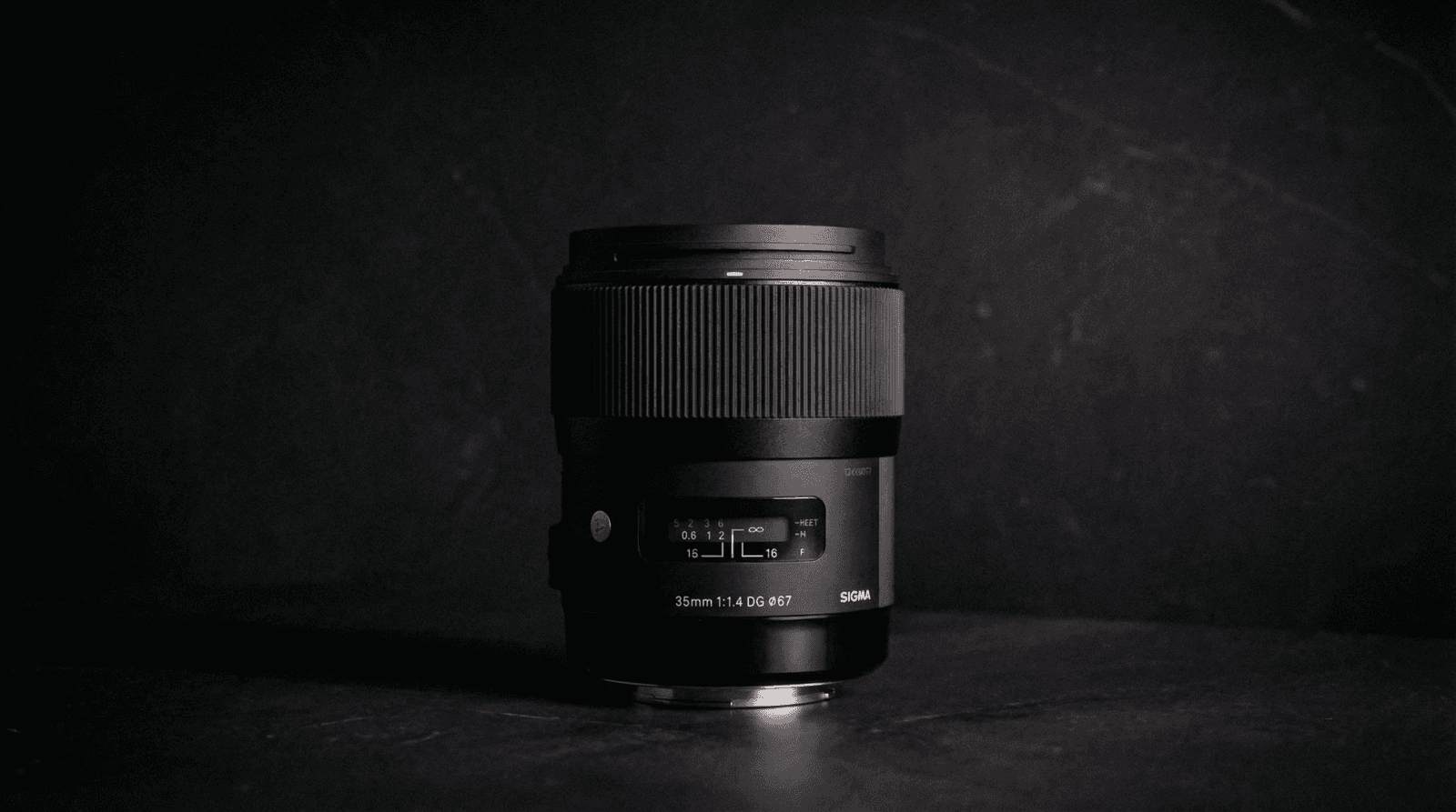 Sigma 35mm f/1.4 DG HSM Art